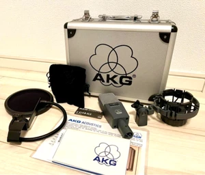 AKG C414 XLS kabel dynamiczny profesjonalny mikrofon bez uchwytu używany doskonały - Zdjęcie 1 z 6