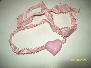 Vintage CATHY HARDWICK Mikasa Bone China Herz Anhänger rosa - Bild 1 von 3