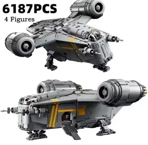 Star Wars Razor Crest Building Blocks (6187 Pieces) - Picture 1 of 4