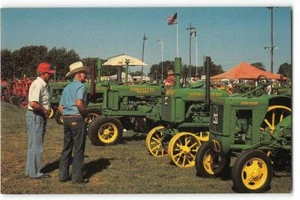 Trilladoras antiguas Midwest, Mt. Postal de tractores John Deere de agricultura agradable, Iowa - Imagen 1 de 2