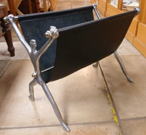 Carrol Boyes Zeitungsständer aus poliertem Aluminiumguss & Leder - Bild 1 von 5