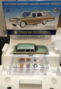 Franklin Mint 1961 Ford Country Squire Station Wagon Diecast Model Car - 1:24 - Picture 1 of 22
