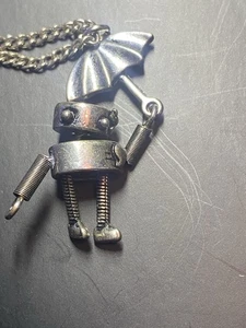 Gelenkroboter mit Schirmkette - Bild 1 von 4