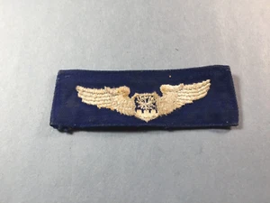 Vintage USAF / US Air Force Basic Navigator cloth Badge (sew -on white on blue) - Picture 1 of 5