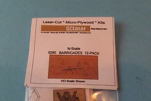 BARRICADES (12 PIECES) by gc laser # 0280 - Foto 1 di 2