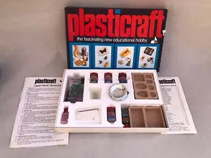 Vintage 1970s Plasticraft Resin Casting Toy Turner Research With Extras GC - Picture 1 of 19
