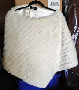 G 3 Black Rivet Faux Fur Shaw Cream Color One Size Fits All - Picture 1 of 2