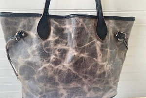 FreeBird Mara Distressed Gray Leather Marbled Large Travel Tote Shoulder Bag - Bild 1 von 11