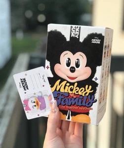 Daisy - Mickey Family Cute Together - Authentic POP MART - Picture 1 of 5