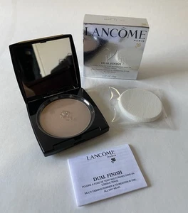 Lancome Dual Finish Multi-Tasking Powder & Foundation in One 220 BUFF II(C) - Picture 1 of 8