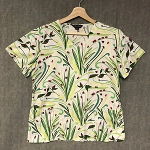 Zoe Chloe Scrub Top Womens Medium Green Ladybug V Neck Pockets - Picture 1 of 10