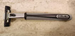Gillette Contour (Vector 2 ) Rasierer , neu , 1 st. mit Klinge in OVP - Bild 1 von 3