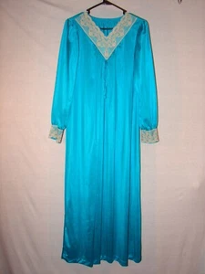 Vintage Nightgown Blue with Lace Trim made in USA of 100% Nylon - Picture 1 of 4