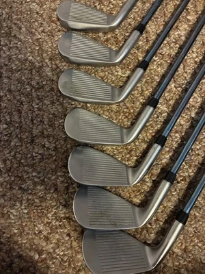 Srixon ZX4 MKII Iron Set 5-PW, AW  Stiff - Image 1 of 4