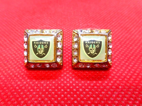 Rare Vintage Las Vegas Raiders Oakland LA NFL Rhinestone Earrings & Box - USA Cover