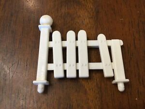 Vintage 1976 Hasbro Weebles Haunted House Fence Gate Replacement Accessory