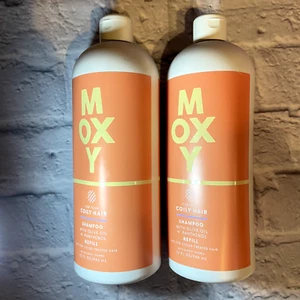2 BATH & BODY WORKS MOXY FOR YOUR COILY HAIR SHAMPOO WITH OLIVE OIL 32 OZ EACH - Picture 1 of 2