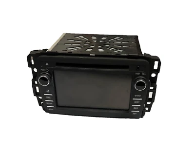 2013-2017 Buick Enclave Navigation AM FM Radio Touch Screen Display 22989274 - Image 1 of 4