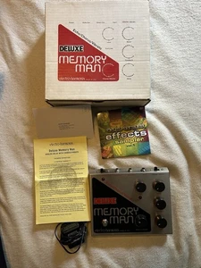 Electro-Harmonix Deluxe Memory Man DE COLECCIÓN Analógico Delay Vibrato Chorus Pedal - Imagen 1 de 8