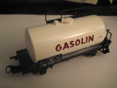Marklin H0 GASOLIN Petroleum Tank Car from Marklin 29532 Digital Starter Set LN - Image 1 of 4