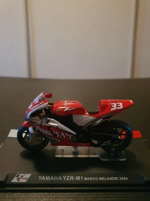 Motogp - Yamaha YZR-M1 - Marco Melandri - 2004 SCALA 1/22 - Immagine 1 di 4