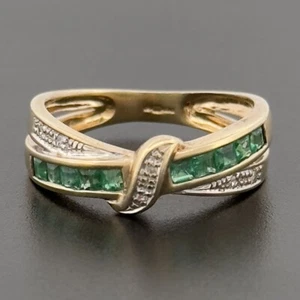9ct Yellow Gold Emerald & Diamond Eternity Ring Size M Hallmarked - Picture 1 of 9
