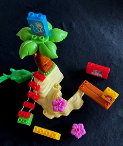 Dora’s Pirate Adventure Dora Explorer Mega Bloks 3045 RARE 12 Replacement Parts - Picture 1 of 4