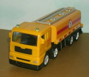1/60 Scale MAN COE Fuel Tanker Truck Plastic Model Vehicle 6.5" Delectation Toy - Picture 1 of 5