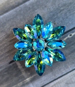 Magnetic Brooch Pin Aqua AB Crystal. Equestrian brooch, Magnetic Clasp Pin. - Picture 1 of 5