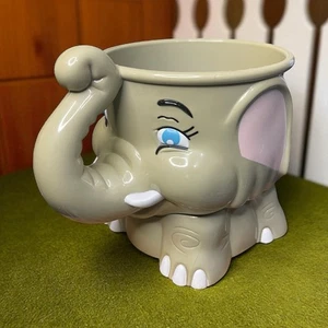 2003 Ringling Bros. Circus Kids Mug Kneeling Elephant w/ Upraised Trunk Handle - Picture 1 of 10