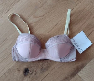 Calvin Klein F2926 32A Rosa Halb Spitze Akzent Gefüttert 3 Teil Cup Sexy UW Neu mit Etikett - Bild 1 von 2