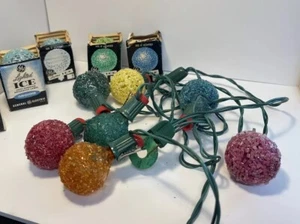 Vintage GE BELEUCHTETE EISSCHNEEBALL WEIHNACHTSBAUMBELEUCHTUNG Set und zusätzliche Glühbirnen - Bild 1 von 5