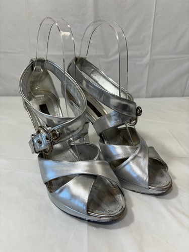 LOUIS VUITTON（LV） Louis Vuitton Slingback décolleté in pelle argento LV taglia 6