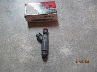 Fuel Injector Motorcraft CM-5082 for 2002-2003 Ford Taurus/Sable wi DOHC engine Foto 1 de 3