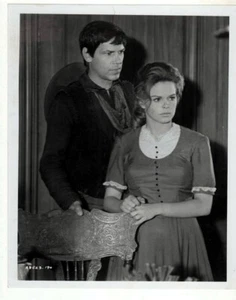 Vintage 8x10 Photo Elizabeth Grainger & Brad Weston The Virginian TV Show 1967 - Picture 1 of 2
