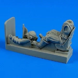 Aires 320059 1/32 Spitfire RAF Pilot w/Seat - Picture 1 of 1