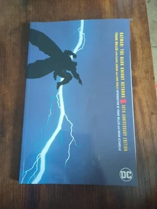 Batman TPB Lot - Picture 1 of 3