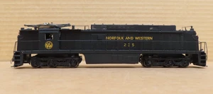 Bachmann Spectrum HO GE E33 Electric Locomotive #82403 Norfolk & Western - Picture 1 of 8