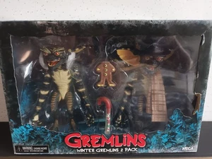 NECA Gremlins Winter Gremlins Christmas Carol Scene One 2 Pack- NEW-SLIGHT WEAR - Picture 1 of 4