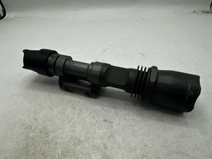 SureFire M961 Millennium Universal Tactical Weaponlight Flashlight - Picture 1 of 12