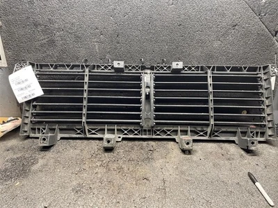 (LOCAL PICKUP ONLY) RAM2500   2020 Air Shutter 2048968 Foto 1 de 4