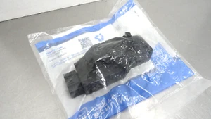 OEM GM Genuine 85667459 Power Seat Switch LH Suburban Silverado Sierra - Picture 1 of 5