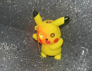 Pikachu Lighter  - Picture 1 of 6