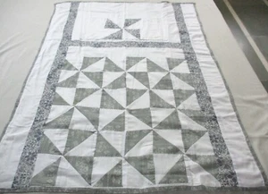 Machine sewing handmade cotton size 34" x 44" wheelchair blancket with pocket. - Picture 1 of 16