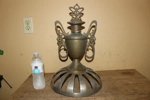 Antiguo adornado de 1800 redondo roble salón estufa hierro fundido cubierta superior acabado tapa - Imagen 1 de 16