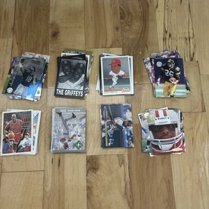 Football, baseball And Basketball card lot With Multiple Michael Jordan Cards - Bild 1 von 4
