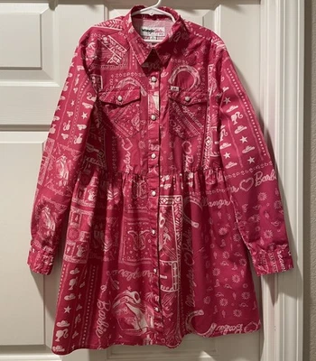 Camisa de vestir Wrangler X Barbie perla a presión niñas talla XL rosa vaquera occidental AOP Foto 1 de 4