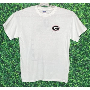 NWT Georgia Bulldogs Basketball UGA Dawgs White Short Sleeve Shirt Men’s Medium - Picture 1 of 4