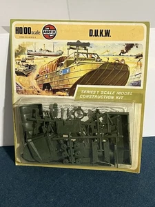 Vintage AIRFIX D.U.K.W. DUKU Truck Model Kit Sealed HO/OO Series 1 1973 Military - Picture 1 of 5