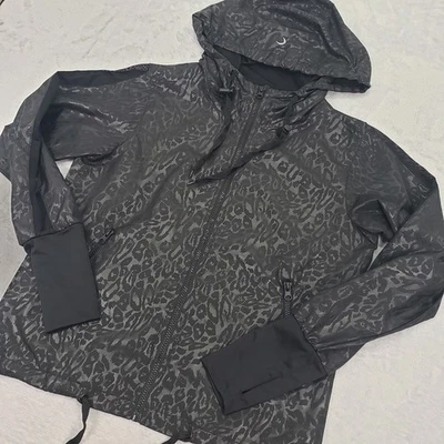 Chaqueta ligera Zyia Active con estampado de leopardo y cremallera para mujer S negra malla atlética Foto 1 de 4